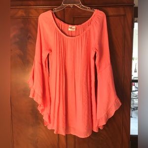Pin ups size Large coral color top.
